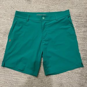 Rhone resort shorts green 30waist  7in inseam